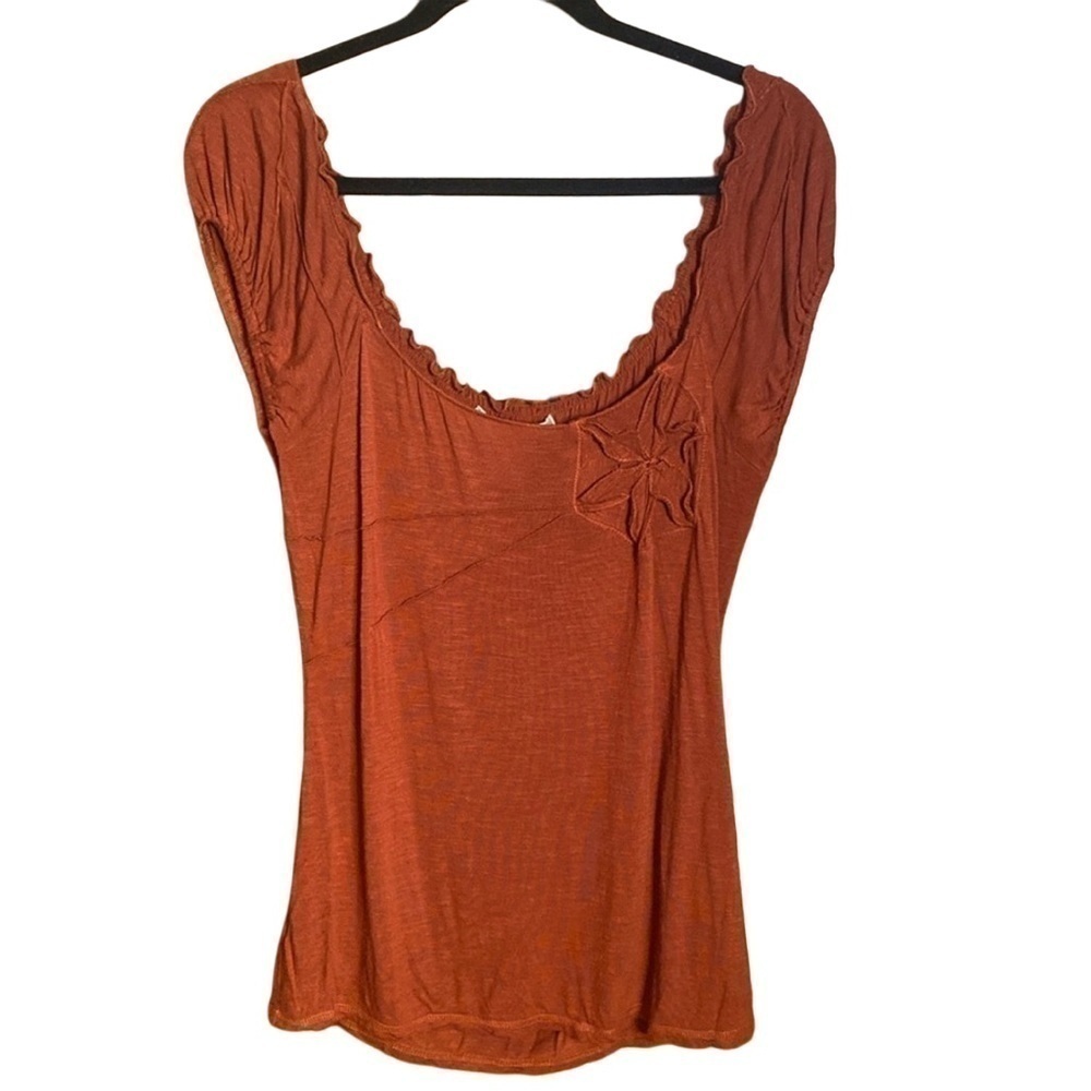 peasant style sleeveless ruffled top Maxx Studio size M